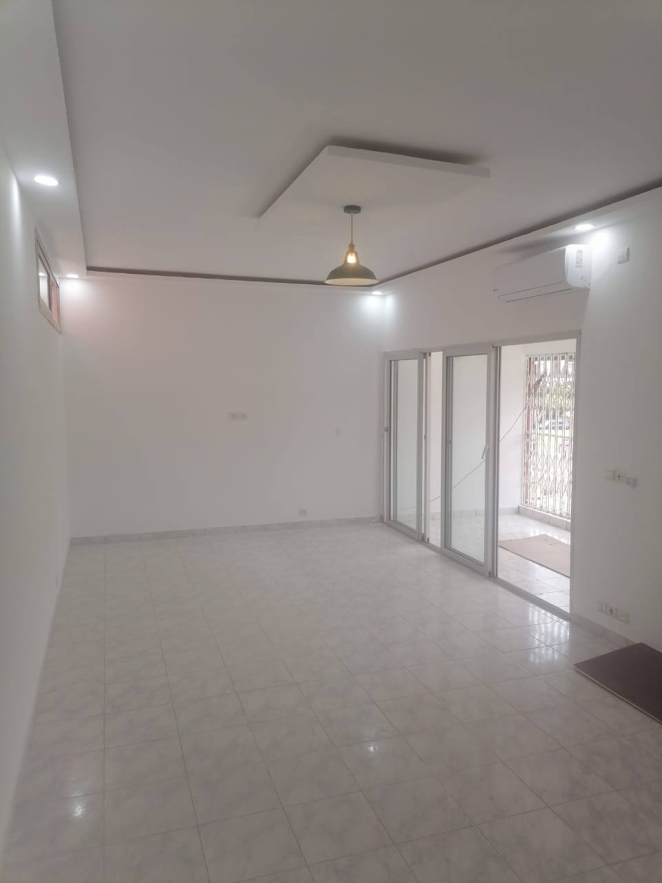 Appartement 4 pièces à louer – Riviera Golf, Cocody