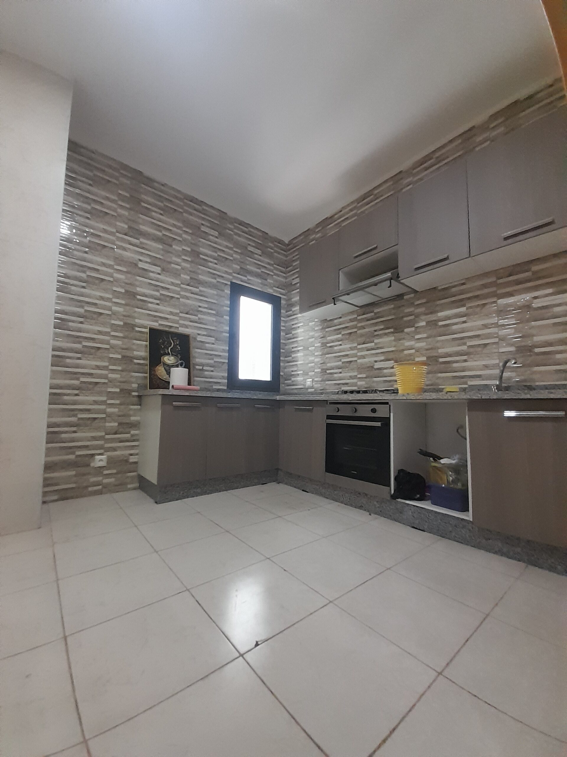 Appartement 4 pièces à louer – Angré 8e, Cocody