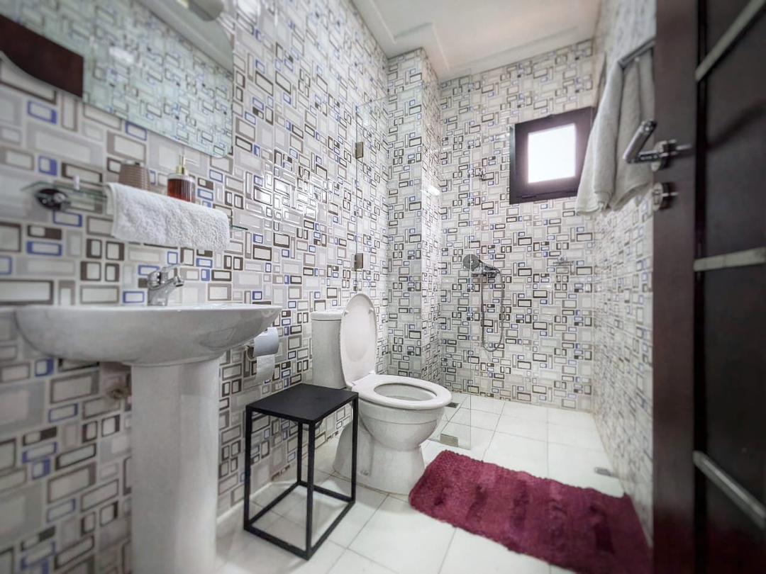 Appartement meublé 3 pièces près du CHU – Angré, Cocody