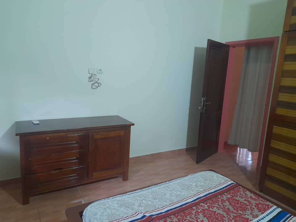 Appartement 3 pièces meublé – Angré Château, Cocody