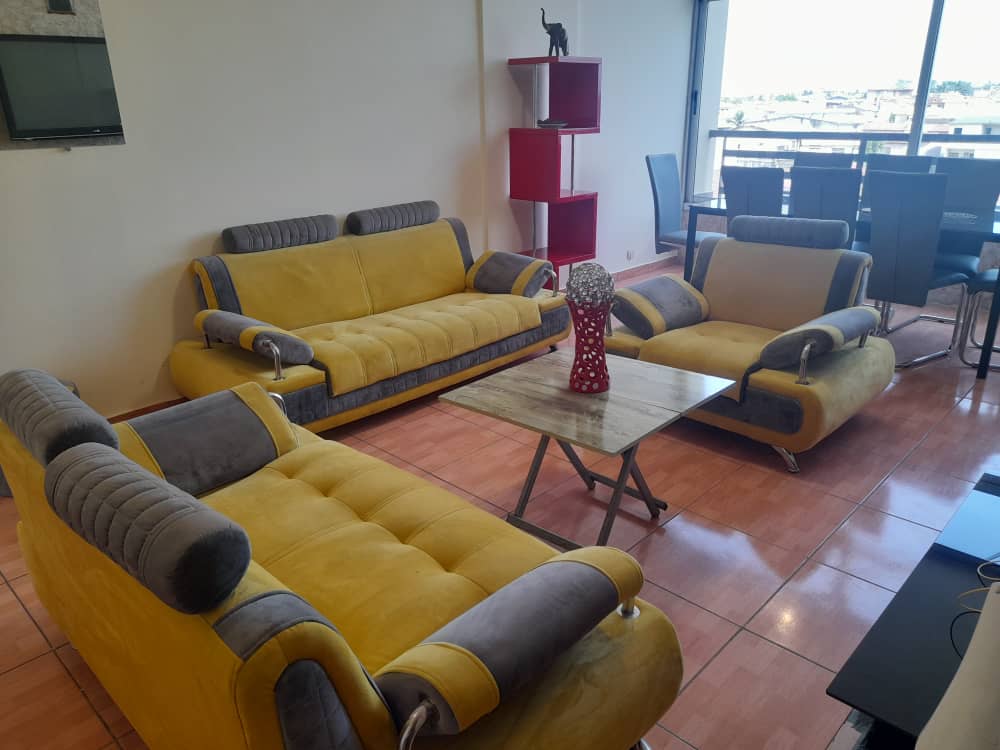 Appartement 3 pièces meublé – Angré Château, Cocody
