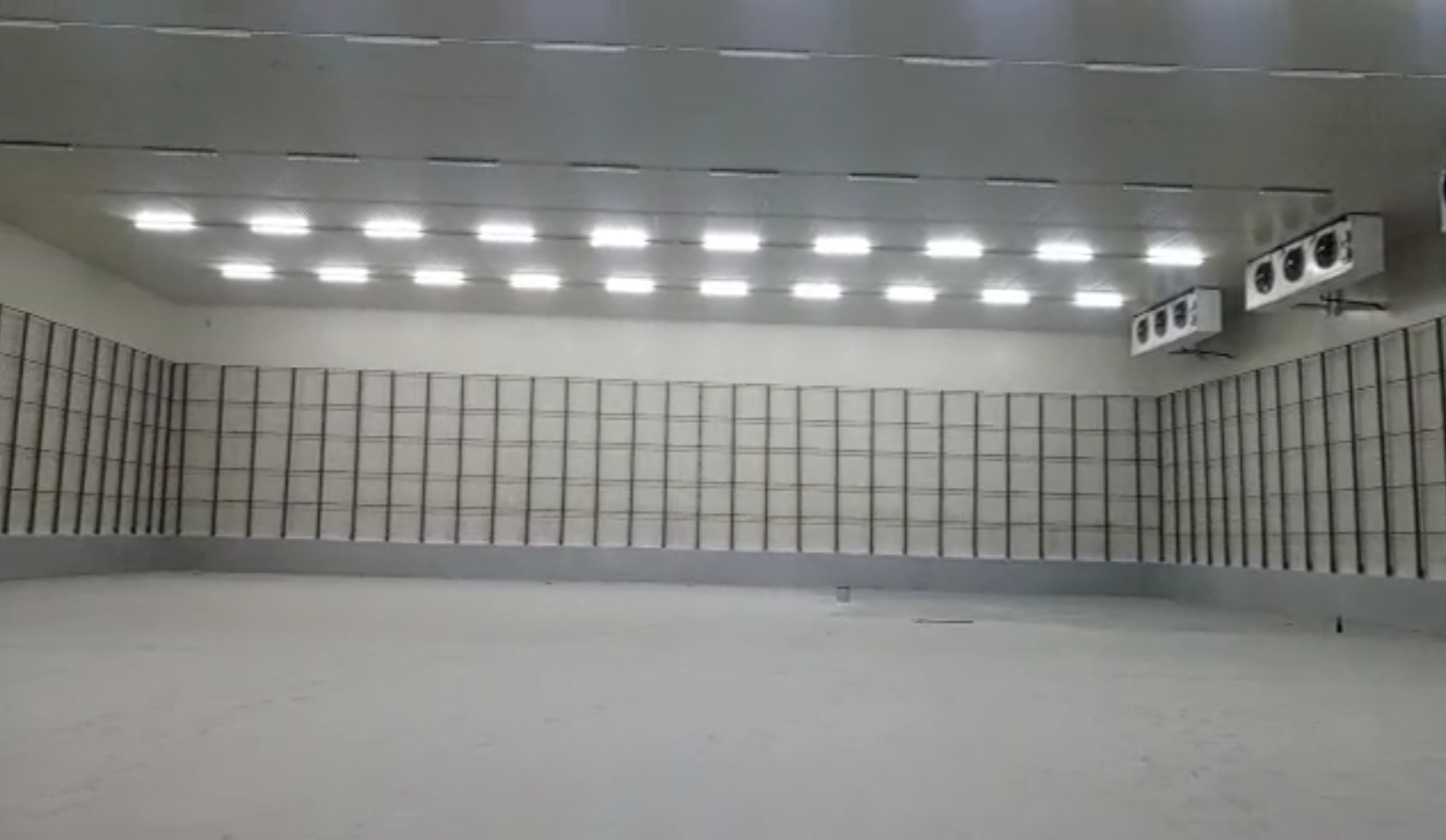 Chambre froide neuve 1281 m² à vendre – Port de pêche Abidjan