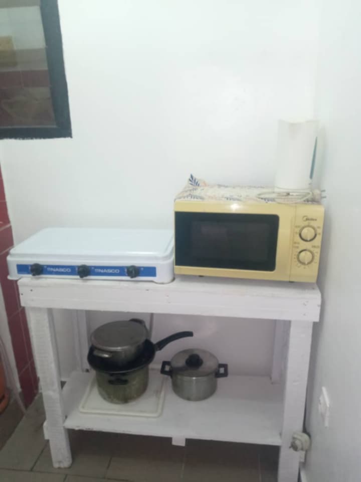 Studio meublé moderne à louer – Marcory Centre Commercial, Abidjan