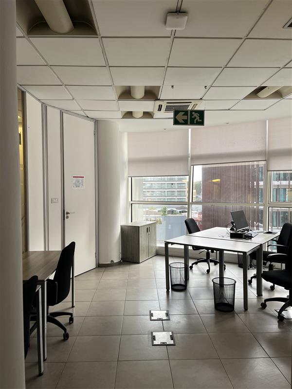 Bureaux meublés et équipés à louer – Plateau, Marcory & Vallon