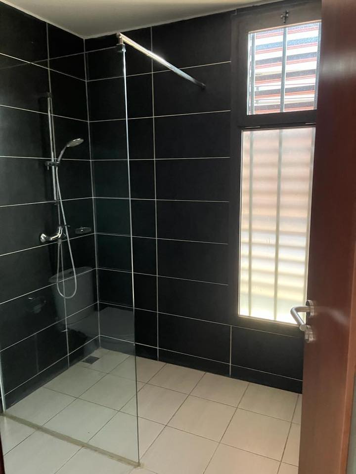 Duplex F6 de standing avec piscine à louer – Riviera Attoban, Cocody
