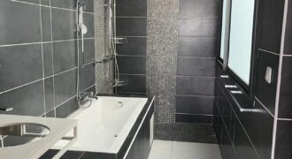 Duplex F6 de standing avec piscine à louer – Riviera Attoban, Cocody