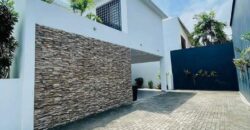 Villa duplex F4 haut standing à louer – Beverly Hills, Riviera Golf
