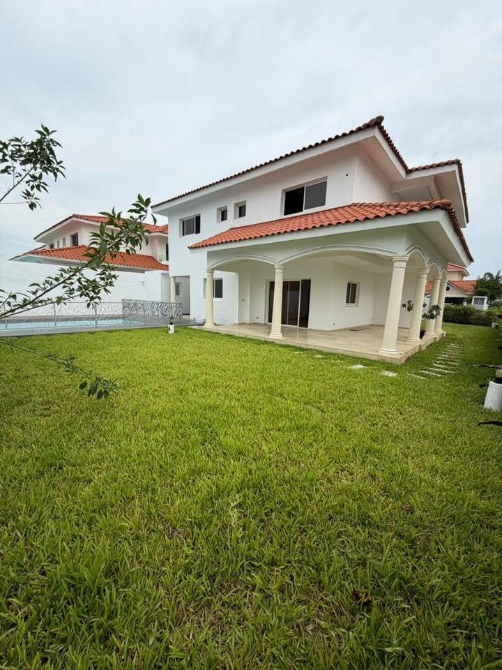 Duplex F6 de très haut standing à louer – Cité Carmelia, Riviera Abatta