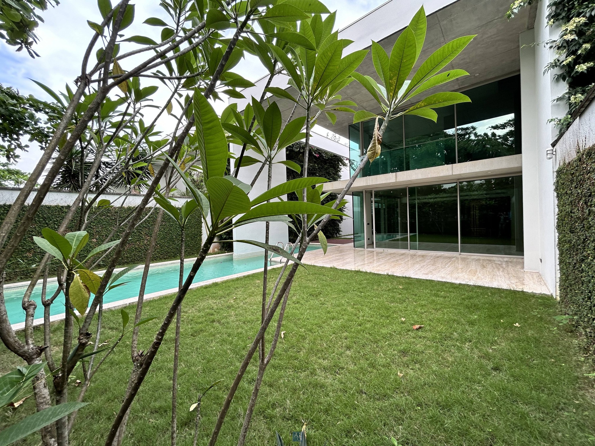 Villa moderne F6 de prestige à louer – Beverly Hills, Riviera Golf 4