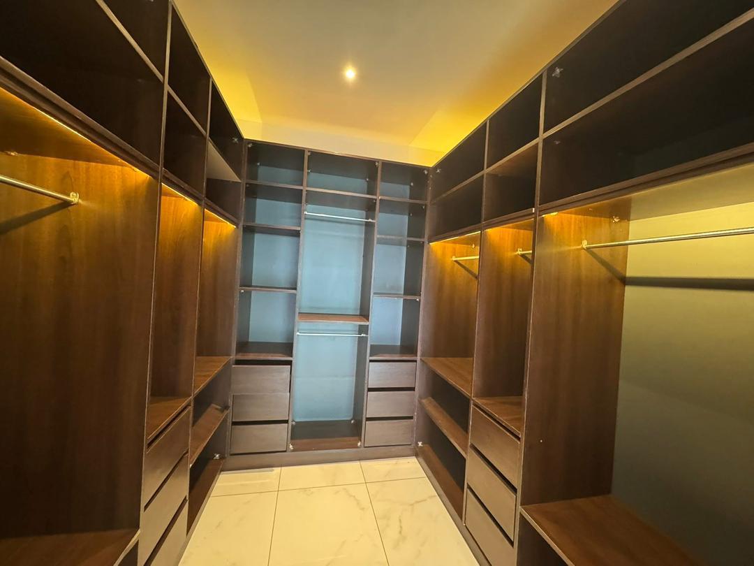 Duplex F7 avec piscine à louer – Riviera M&rsquo;badon, Cocody