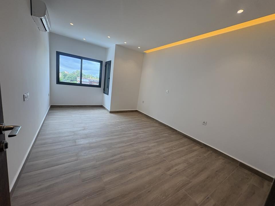Appartement F4 standing premium à louer – Zone 4, Marcory