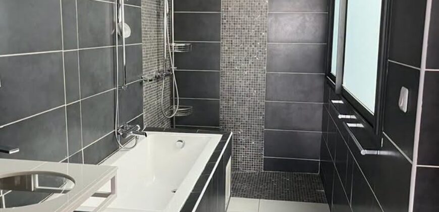 Duplex F11 à louer – Angré 7ᵉ Tranche, Cocody